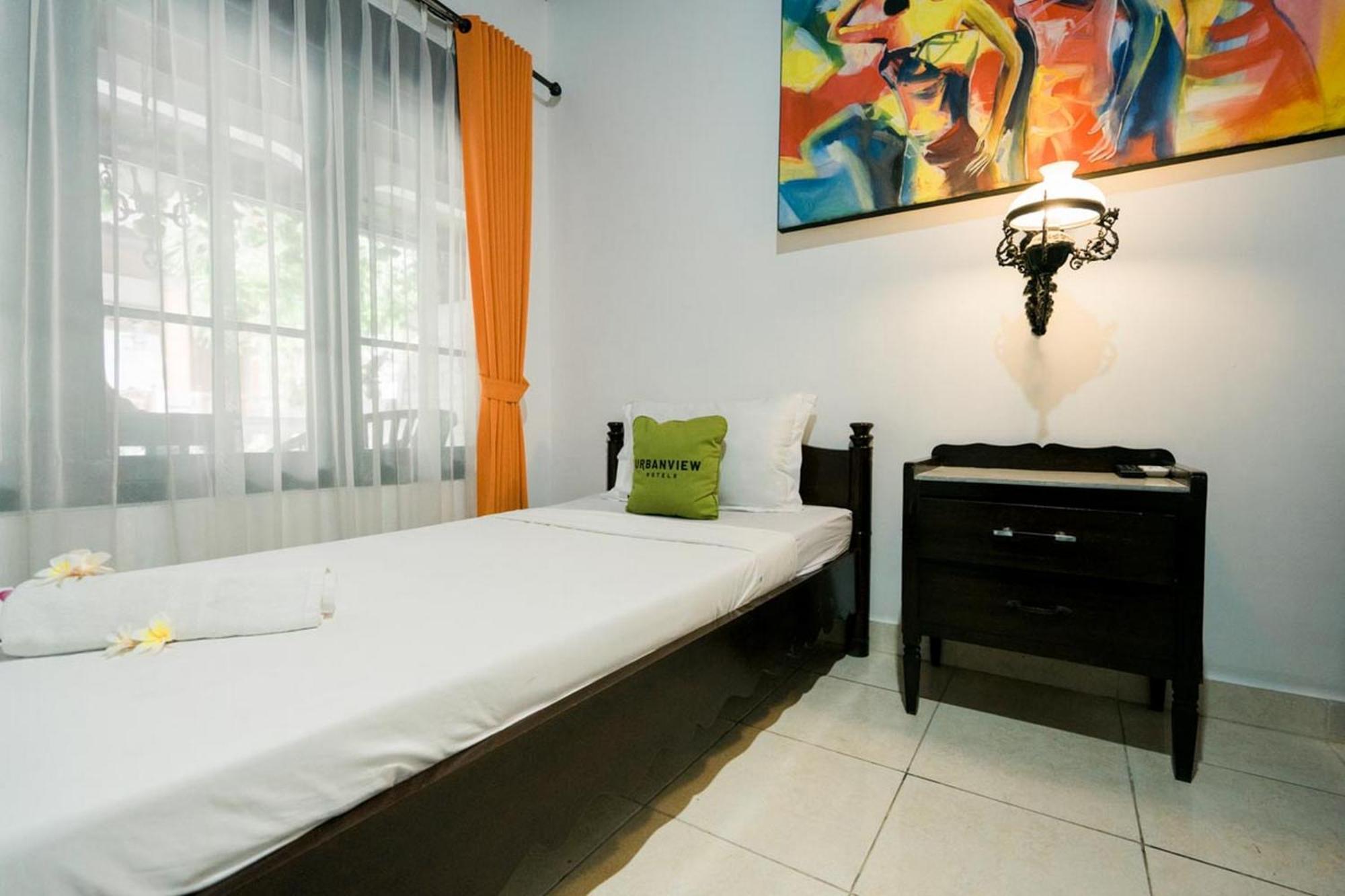 Urbanview Hotel Ananda Beach Sanur Εξωτερικό φωτογραφία